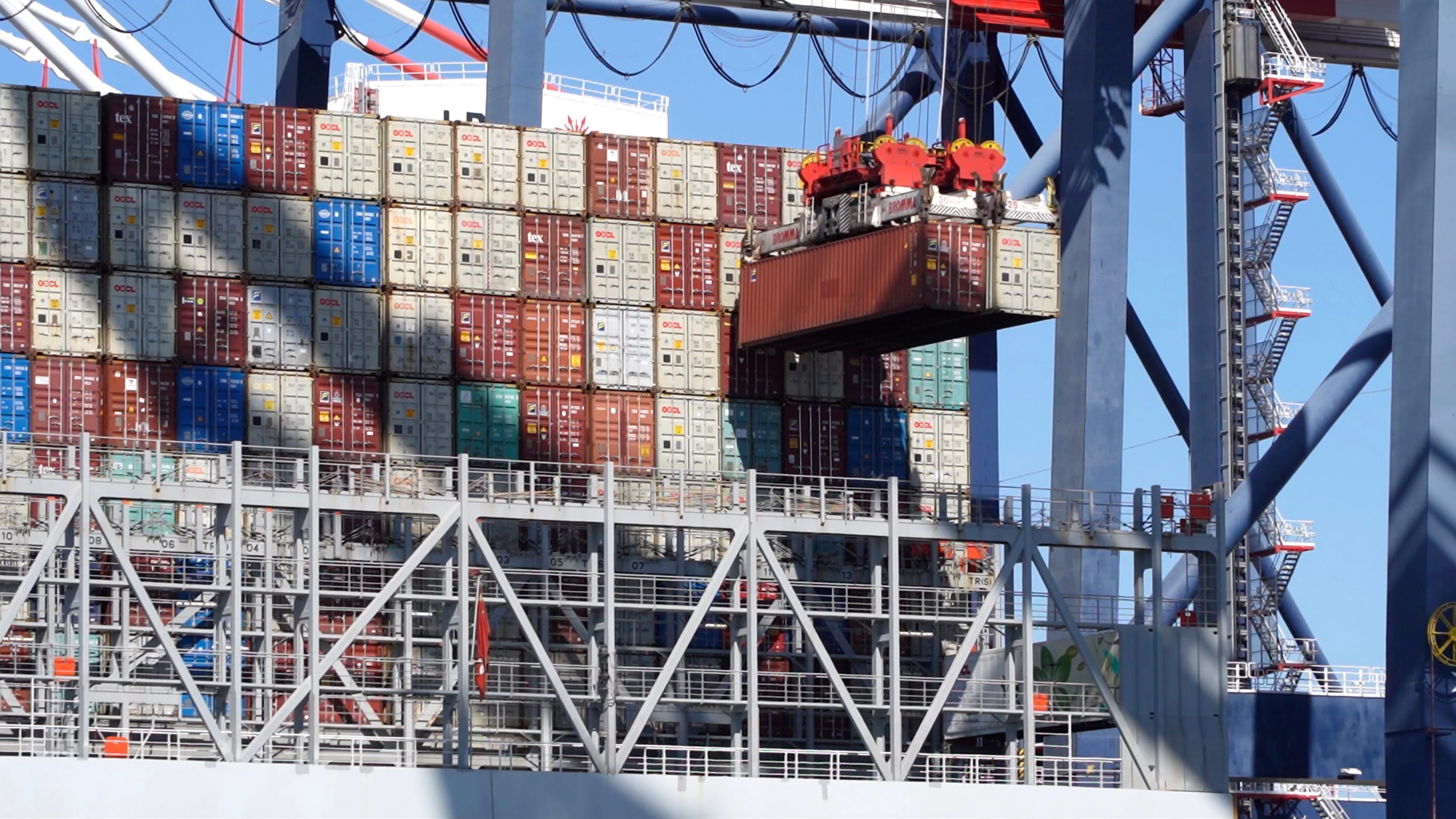 How Trump's Tariffs Harmed Small Businesses: A Critical Analysis How Trump's Tariffs Harmed Small Businesses: A Critical Analysis