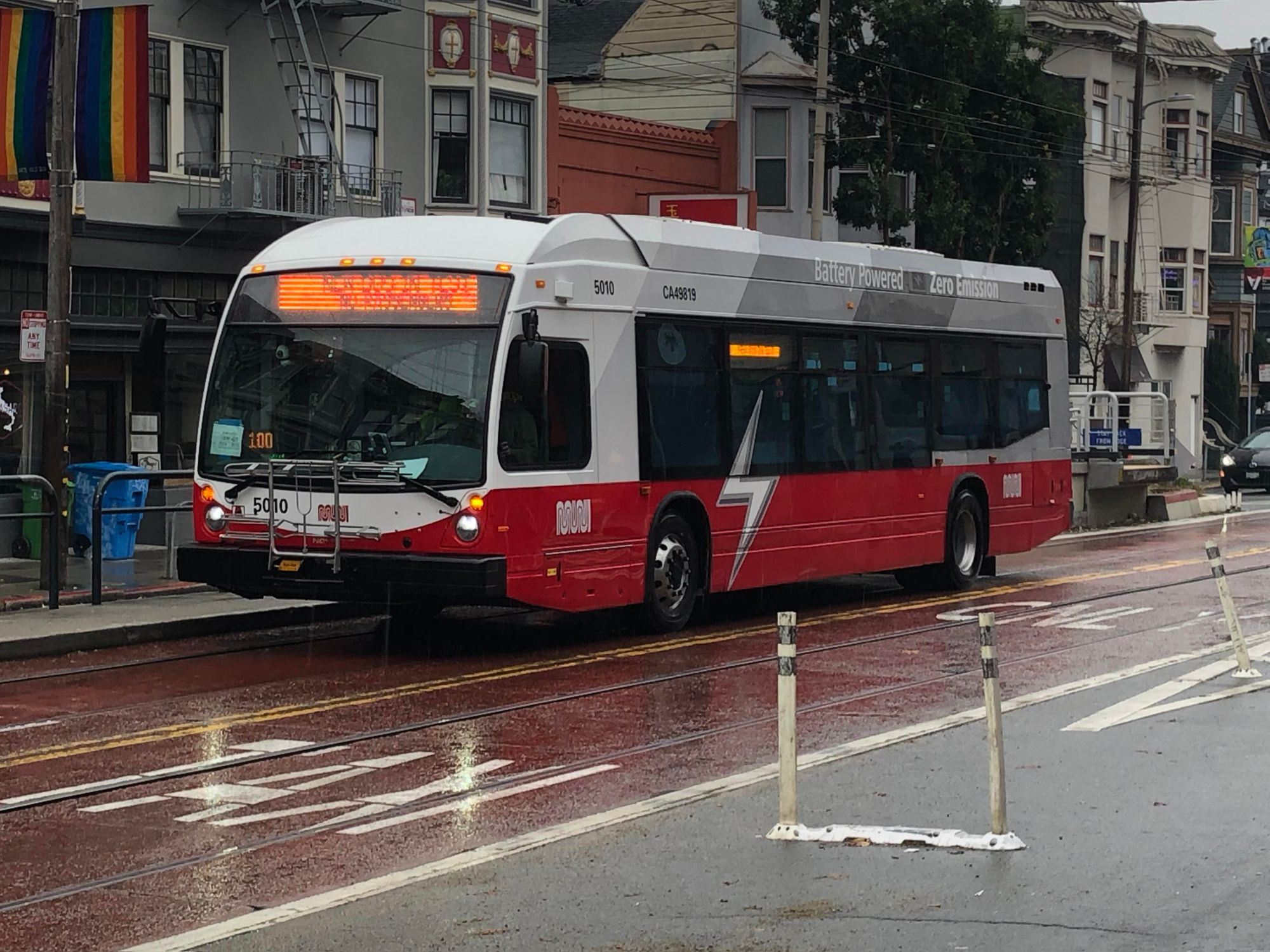 Hydrogen Or Battery Electric Buses: Which Is Best For Europe? Hydrogen Or Battery Electric Buses: Which Is Best For Europe?
