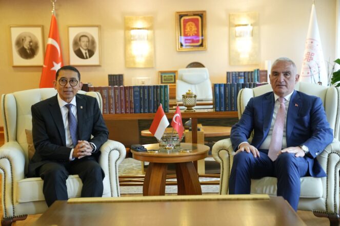 Indonesia Dan Turki Perkuat Kerja Sama: 13 Poin Kesepakatan Hasil Kunjungan Presiden Erdogan Indonesia Dan Turki Perkuat Kerja Sama: 13 Poin Kesepakatan Hasil Kunjungan Presiden Erdogan