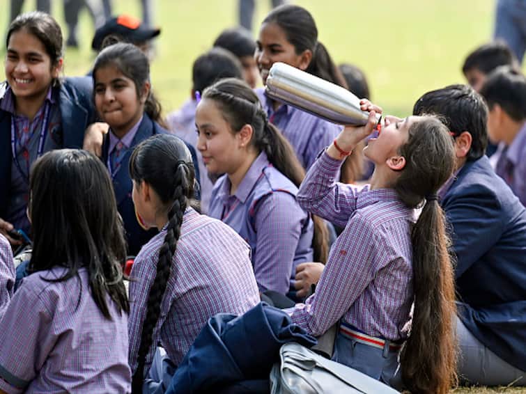 Indore Reaches 40°C: Heatwave Advisory And Precautions To Follow Indore Reaches 40°C: Heatwave Advisory And Precautions To Follow