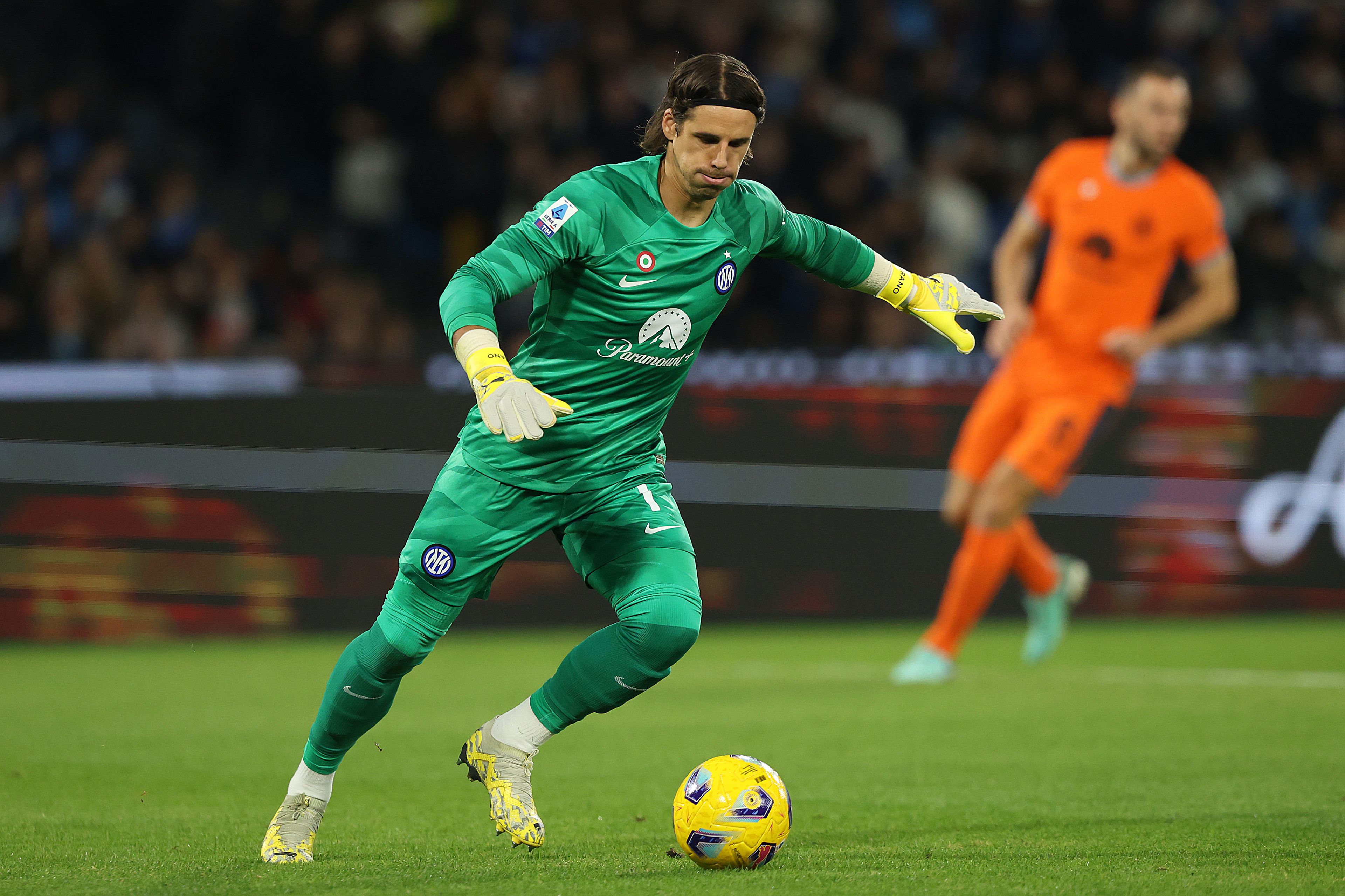 Inter Milan Goalkeeper Yann Sommer Suffers Thumb Injury Inter Milan Goalkeeper Yann Sommer Suffers Thumb Injury