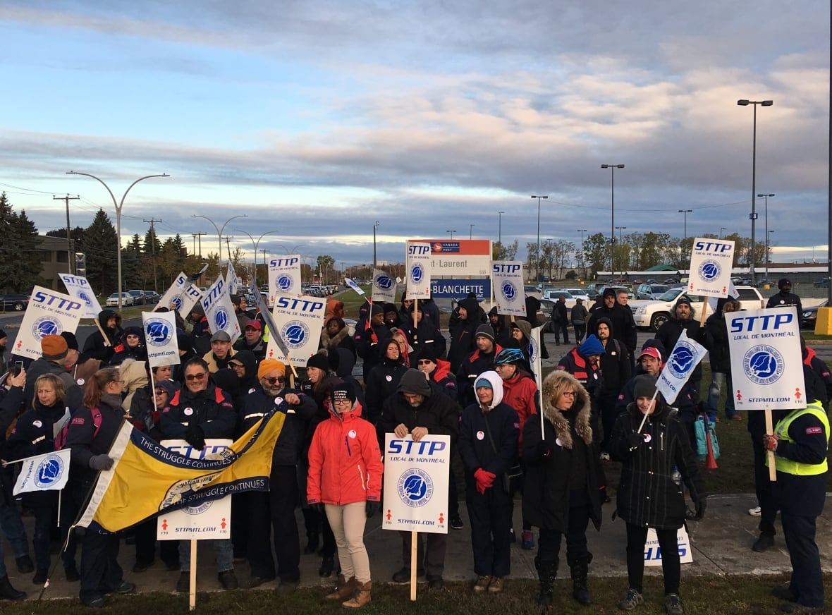 Is A Canada Post Strike Driving Customers Away? Is A Canada Post Strike Driving Customers Away?