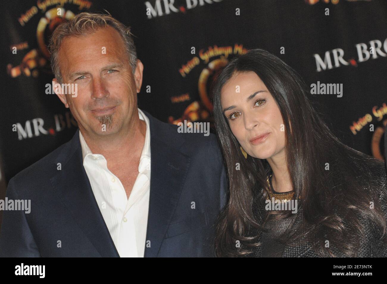 Is Kevin Costner Pursuing Demi Moore? Is Kevin Costner Pursuing Demi Moore?