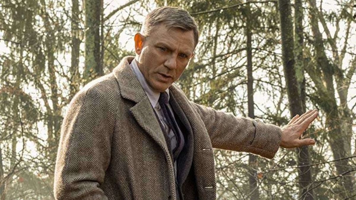 Is Knives Out's Success Tied To Daniel Craig's Involvement? Is Knives Out's Success Tied To Daniel Craig's Involvement?