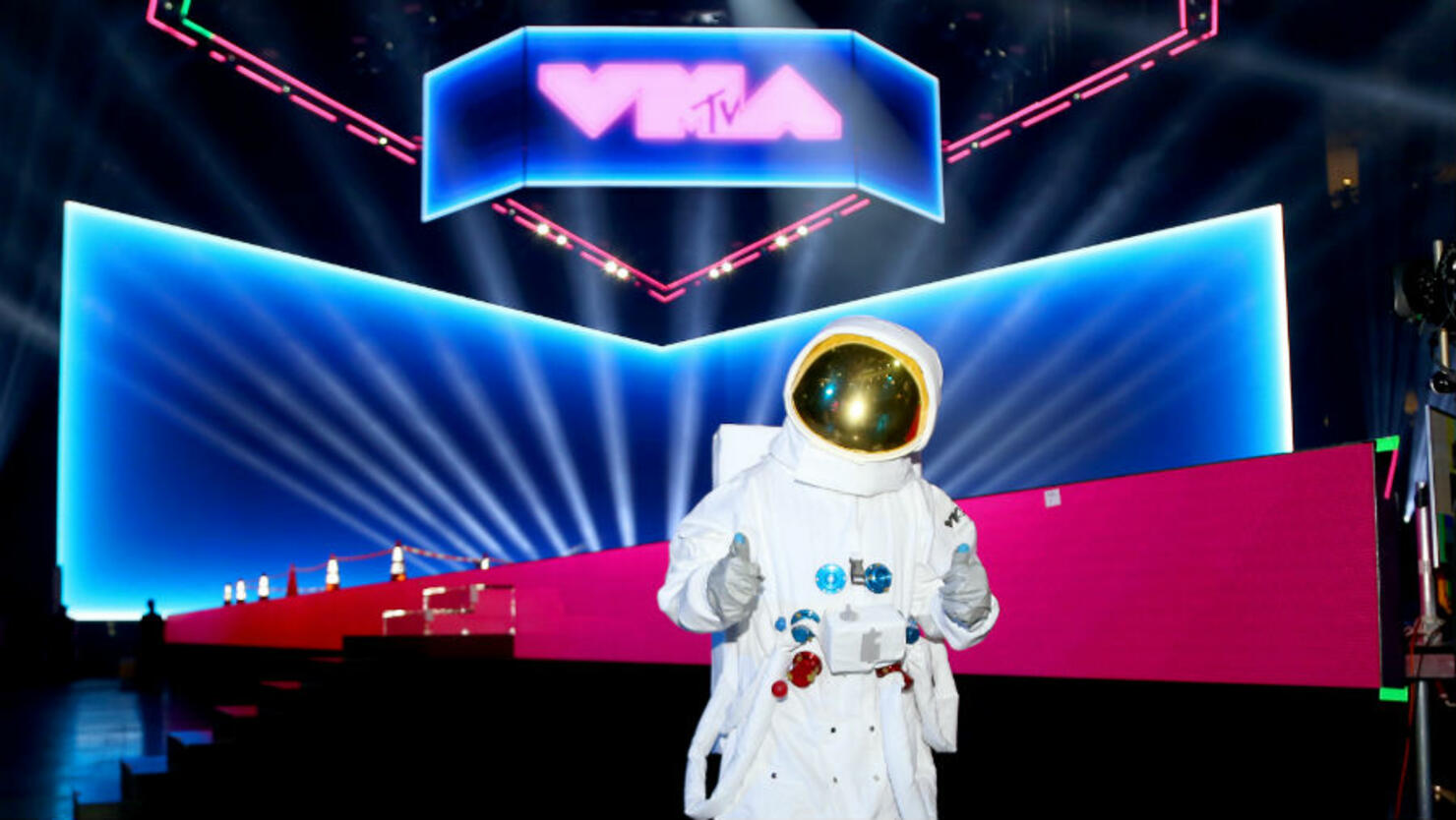 Is MTV Losing Ground? Analyzing The CBS VMA Simulcast Is MTV Losing Ground? Analyzing The CBS VMA Simulcast