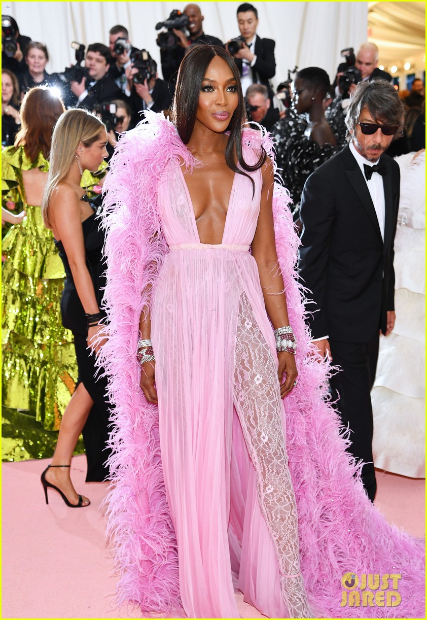 Is Naomi Campbell Banned From The 2025 Met Gala? A Look At The Anna Wintour Dispute Is Naomi Campbell Banned From The 2025 Met Gala? A Look At The Anna Wintour Dispute