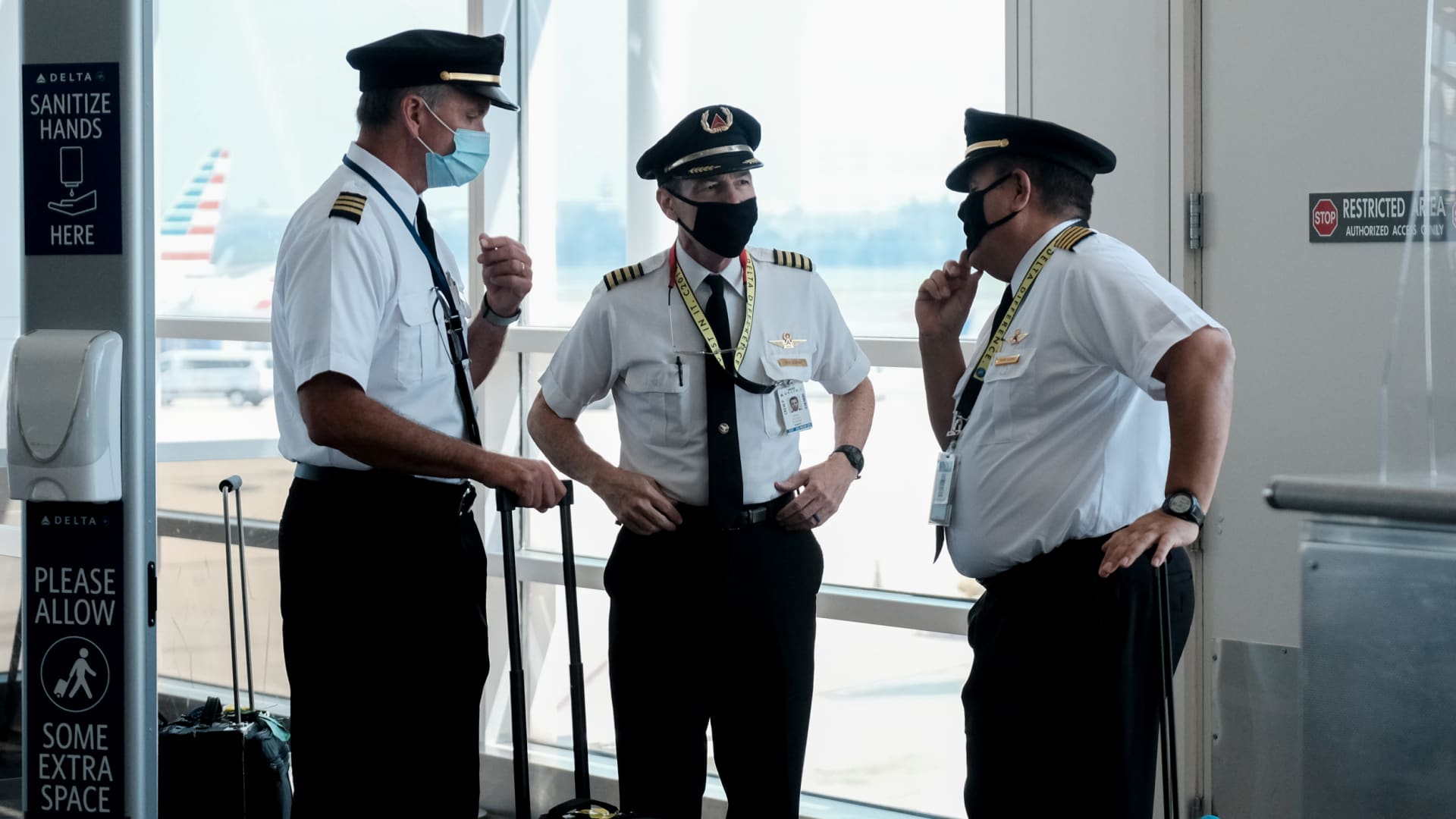Is This Summer's Air Travel Doomed? Airlines Face Staffing And Infrastructure Challenges Is This Summer's Air Travel Doomed? Airlines Face Staffing And Infrastructure Challenges