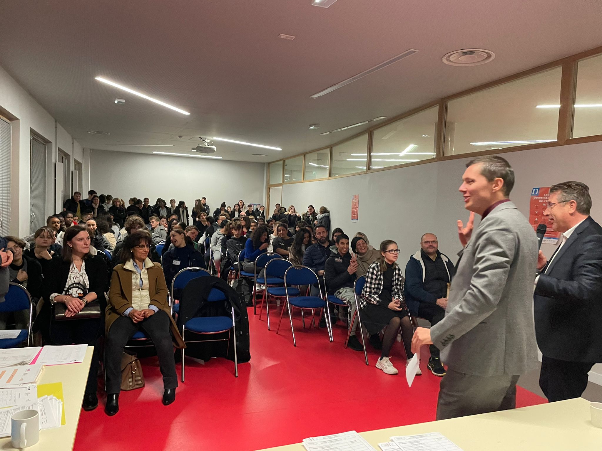 Isabelle Autissier : L'urgence D'une Union Face Aux Défis Environnementaux Isabelle Autissier : L'urgence D'une Union Face Aux Défis Environnementaux