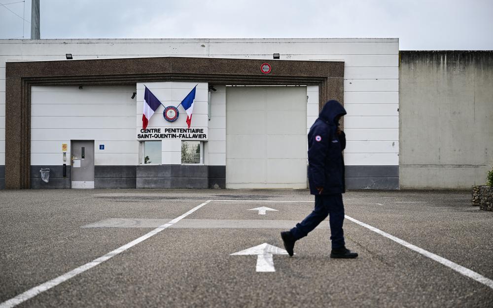 Isère : Les Attaques Contre Les Prisons Et La Visite Ministérielle Sous Le Feu Des Critiques
