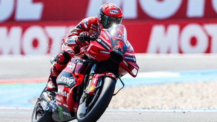 Jadwal Lengkap MotoGP Inggris Di Silverstone: Update Klasemen & Posisi Marquez Jadwal Lengkap MotoGP Inggris Di Silverstone: Update Klasemen & Posisi Marquez