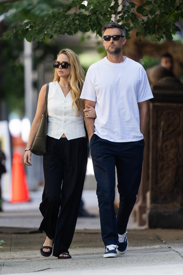 Jennifer Lawrence And Cooke Maroney: Another Public Appearance After Baby No. 2 Rumors Jennifer Lawrence And Cooke Maroney: Another Public Appearance After Baby No. 2 Rumors