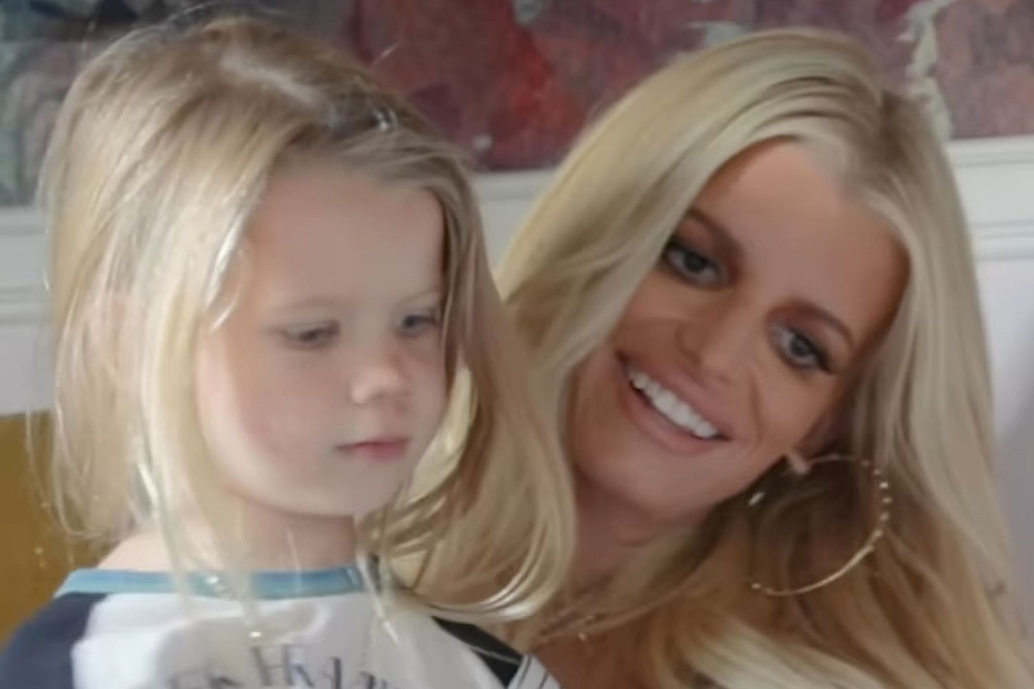 Jessica Simpson And Birdie: Adorable Yellow Swimsuit Moment Jessica Simpson And Birdie: Adorable Yellow Swimsuit Moment