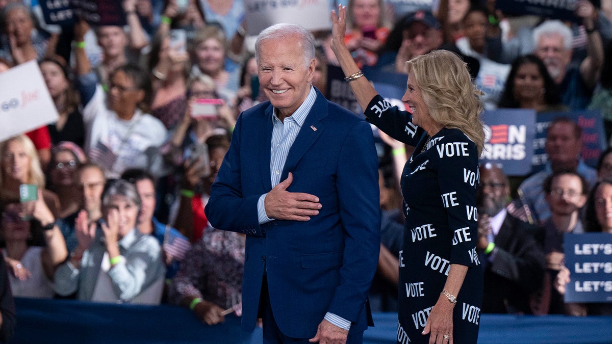 Jill Biden And President Biden Urged To Limit Political Involvement Jill Biden And President Biden Urged To Limit Political Involvement