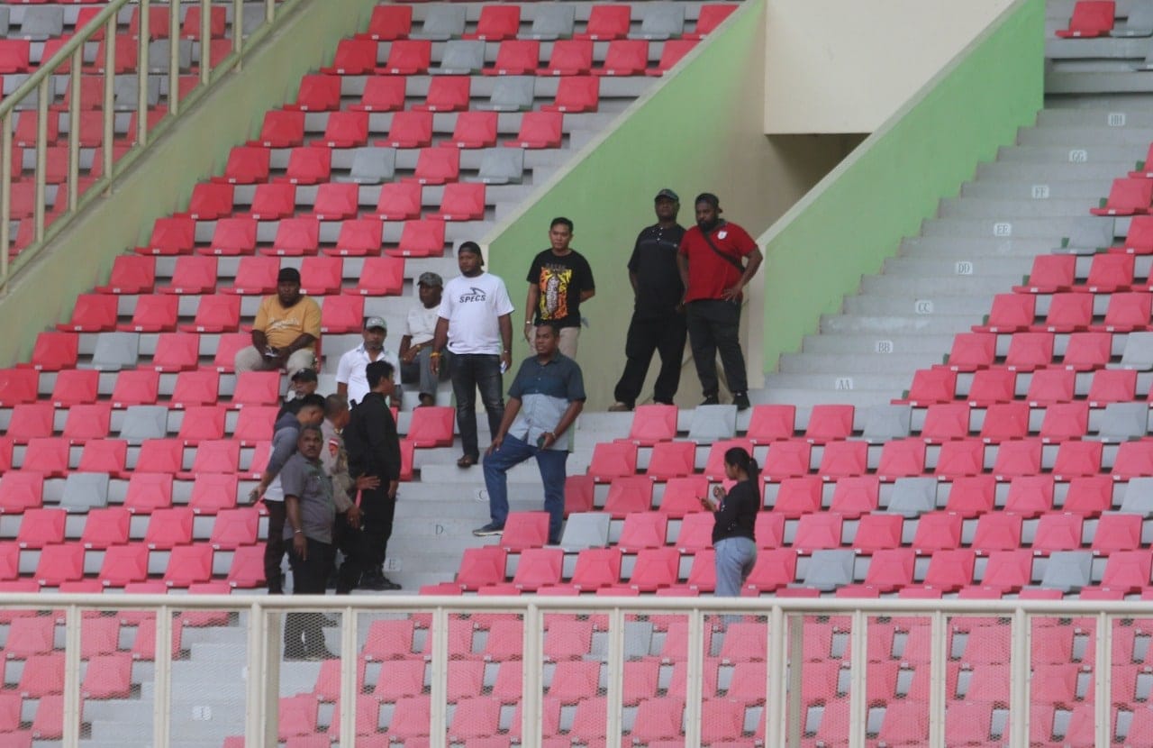 Kakanwil Papua Ajak Masyarakat Dukung Persipura: Dukungan Penting Untuk Klub Kebanggaan Papua Kakanwil Papua Ajak Masyarakat Dukung Persipura: Dukungan Penting Untuk Klub Kebanggaan Papua