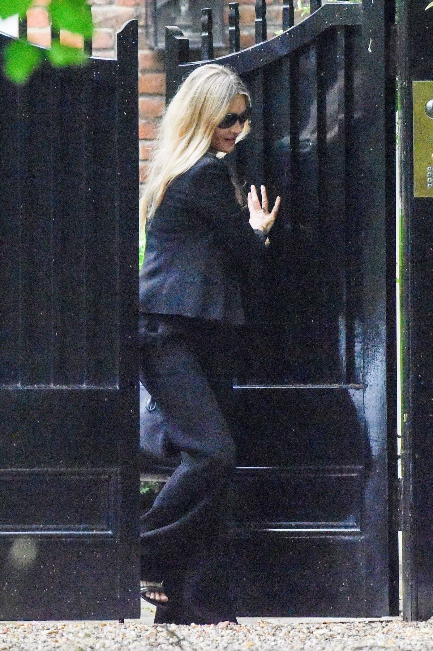 Kate Moss And Lila Grace Moss Shine In Identical Little Black Dresses At London Fashion Week Kate Moss And Lila Grace Moss Shine In Identical Little Black Dresses At London Fashion Week