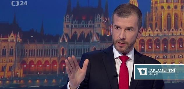 Kauza ČT: Novináři Deníku N A Seznam Zpráv Vyloučeni Z Brífinku Kauza ČT: Novináři Deníku N A Seznam Zpráv Vyloučeni Z Brífinku