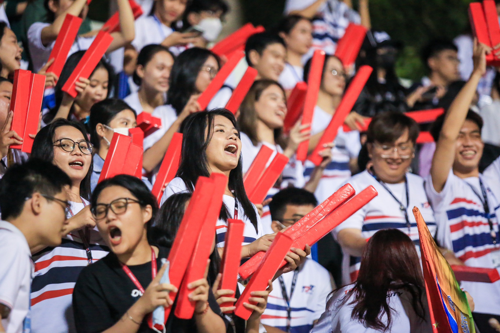 Khám Phá Nhà Vô Địch Đầu Tiên Của Giải Bóng Đá Thanh Niên Sinh Viên Quốc Tế Khám Phá Nhà Vô Địch Đầu Tiên Của Giải Bóng Đá Thanh Niên Sinh Viên Quốc Tế