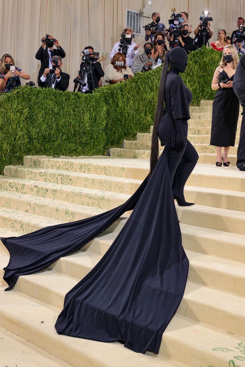 Kim Kardashian's Met Gala 2025 Prep: Laser Treatments And Red Carpet Readiness Kim Kardashian's Met Gala 2025 Prep: Laser Treatments And Red Carpet Readiness