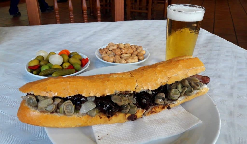 La Brascada: Ingredientes Y Elaboración Del Bocadillo Valenciano Perfecto La Brascada: Ingredientes Y Elaboración Del Bocadillo Valenciano Perfecto