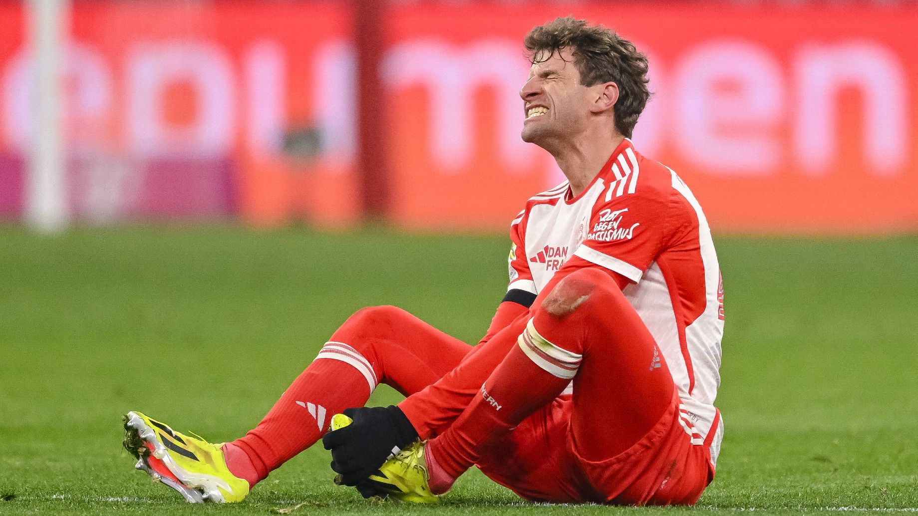 La Finesse De Thomas Müller Face À Un Journaliste De Bayern Munich La Finesse De Thomas Müller Face À Un Journaliste De Bayern Munich
