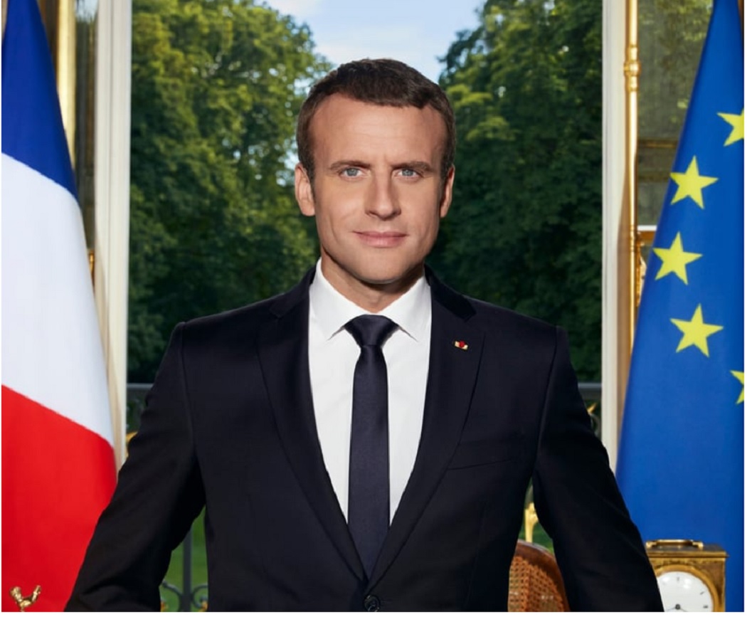 La Francia Si Sposta A Destra: Il Governo Bayrou Insegue Le Pen La Francia Si Sposta A Destra: Il Governo Bayrou Insegue Le Pen