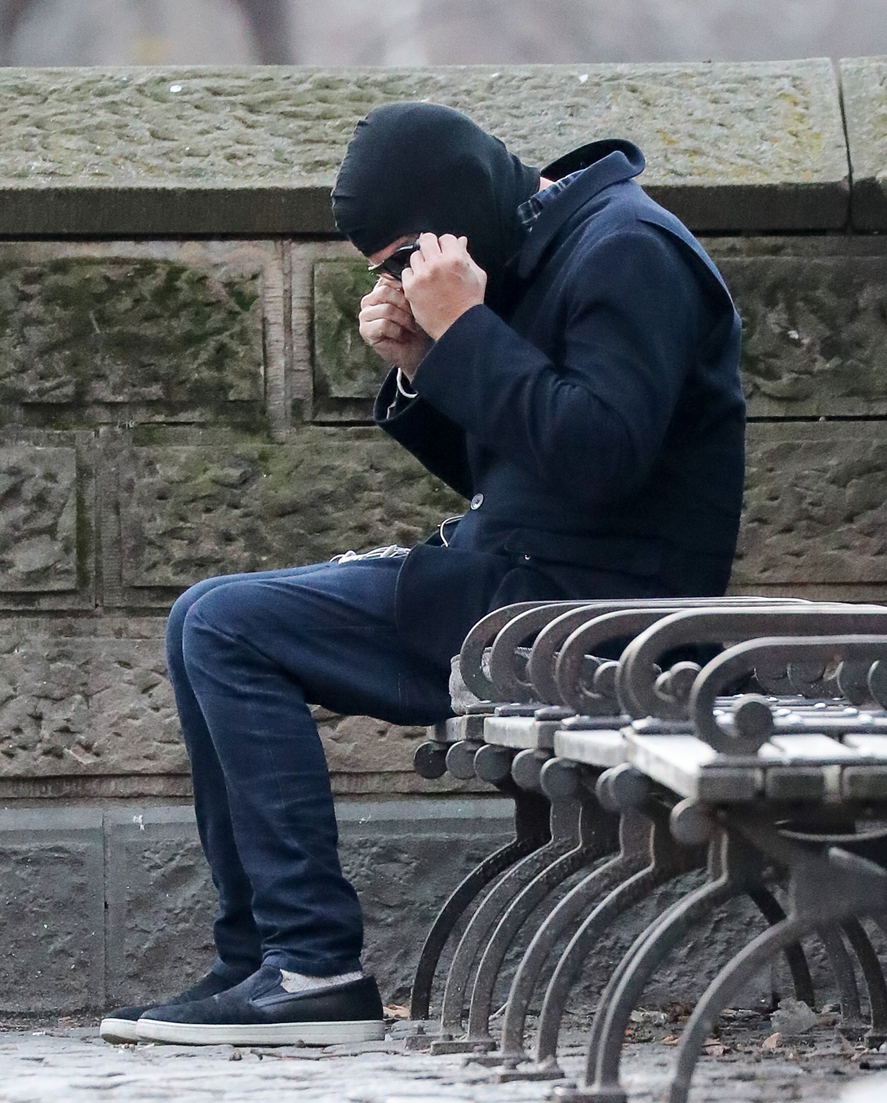 Leonardo DiCaprio: Hiding After Brutal Mocking? Leonardo DiCaprio: Hiding After Brutal Mocking?