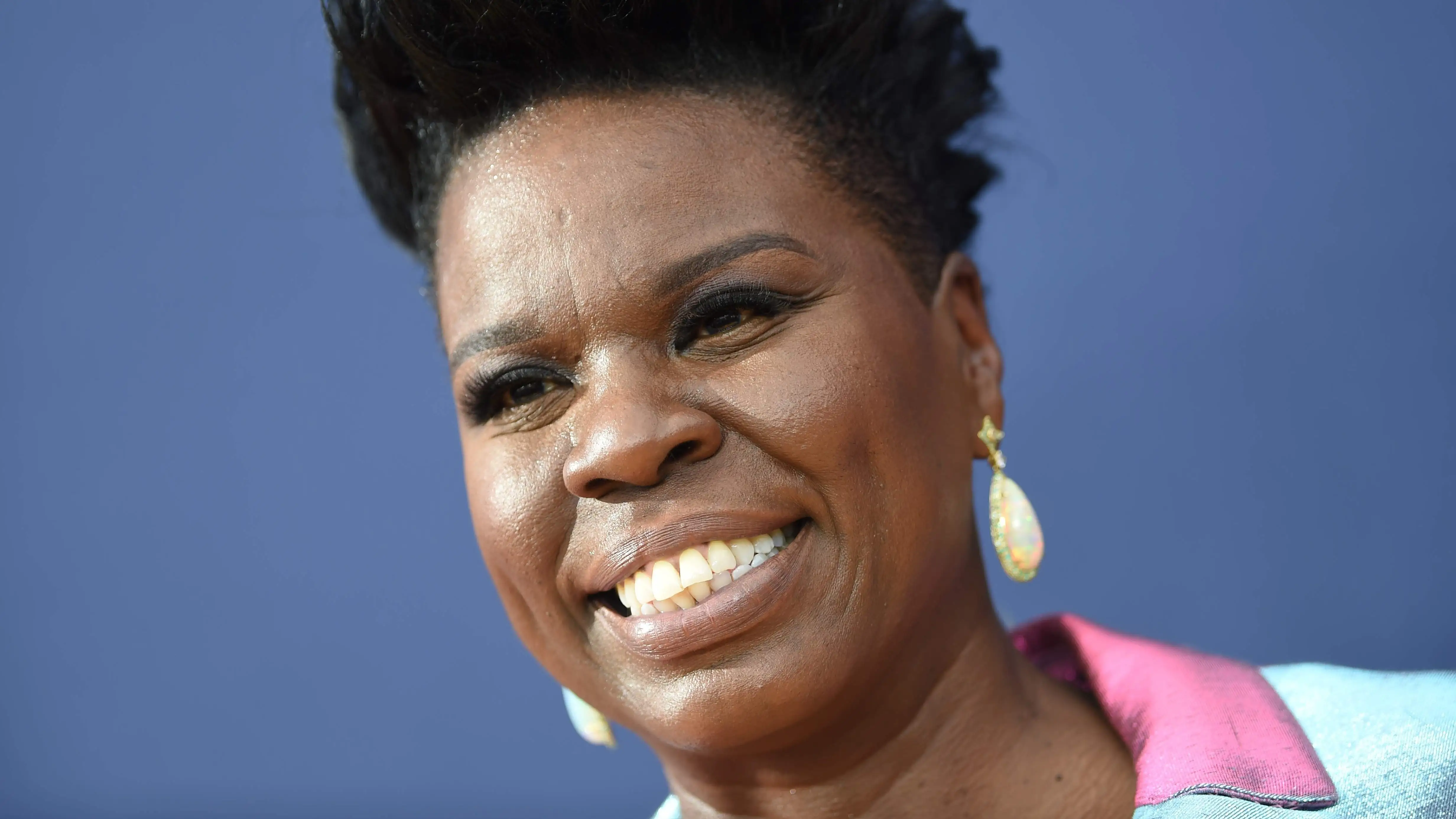 Leslie Jones: SNL Alum Signs With OPE Partners Leslie Jones: SNL Alum Signs With OPE Partners