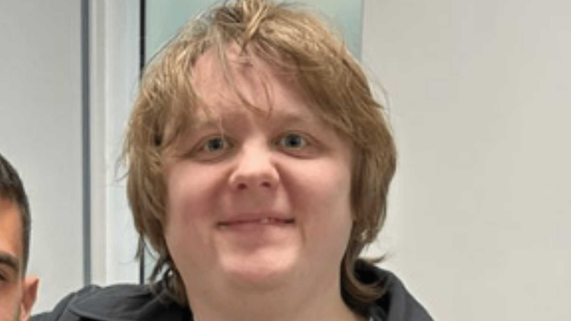 Lewis Capaldi Spotted: Thumbs Up Signals Positive Update Lewis Capaldi Spotted: Thumbs Up Signals Positive Update