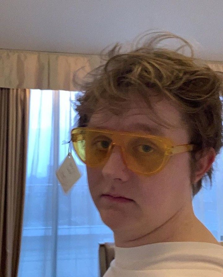 Lewis Capaldi's Rare Happy Photo With Unexpected TOWIE Star Friend Lewis Capaldi's Rare Happy Photo With Unexpected TOWIE Star Friend