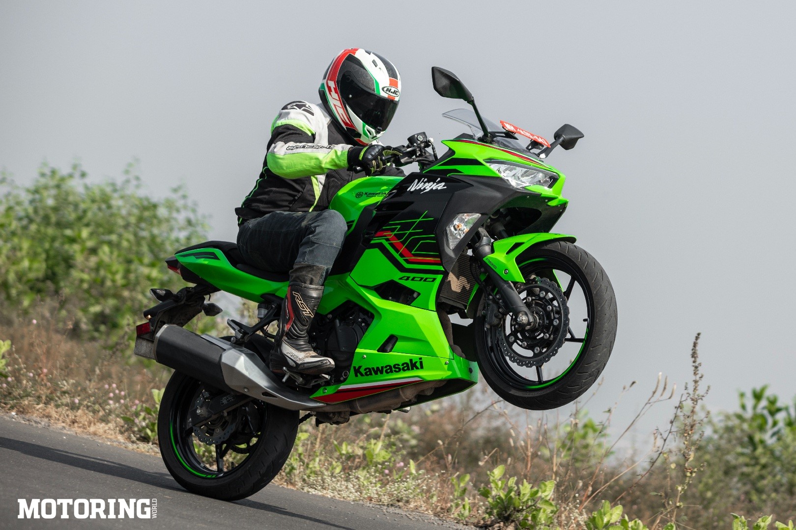 Limited-Time Offer: ₹45,000 Off Kawasaki Ninja Motorcycles Limited-Time Offer: ₹45,000 Off Kawasaki Ninja Motorcycles