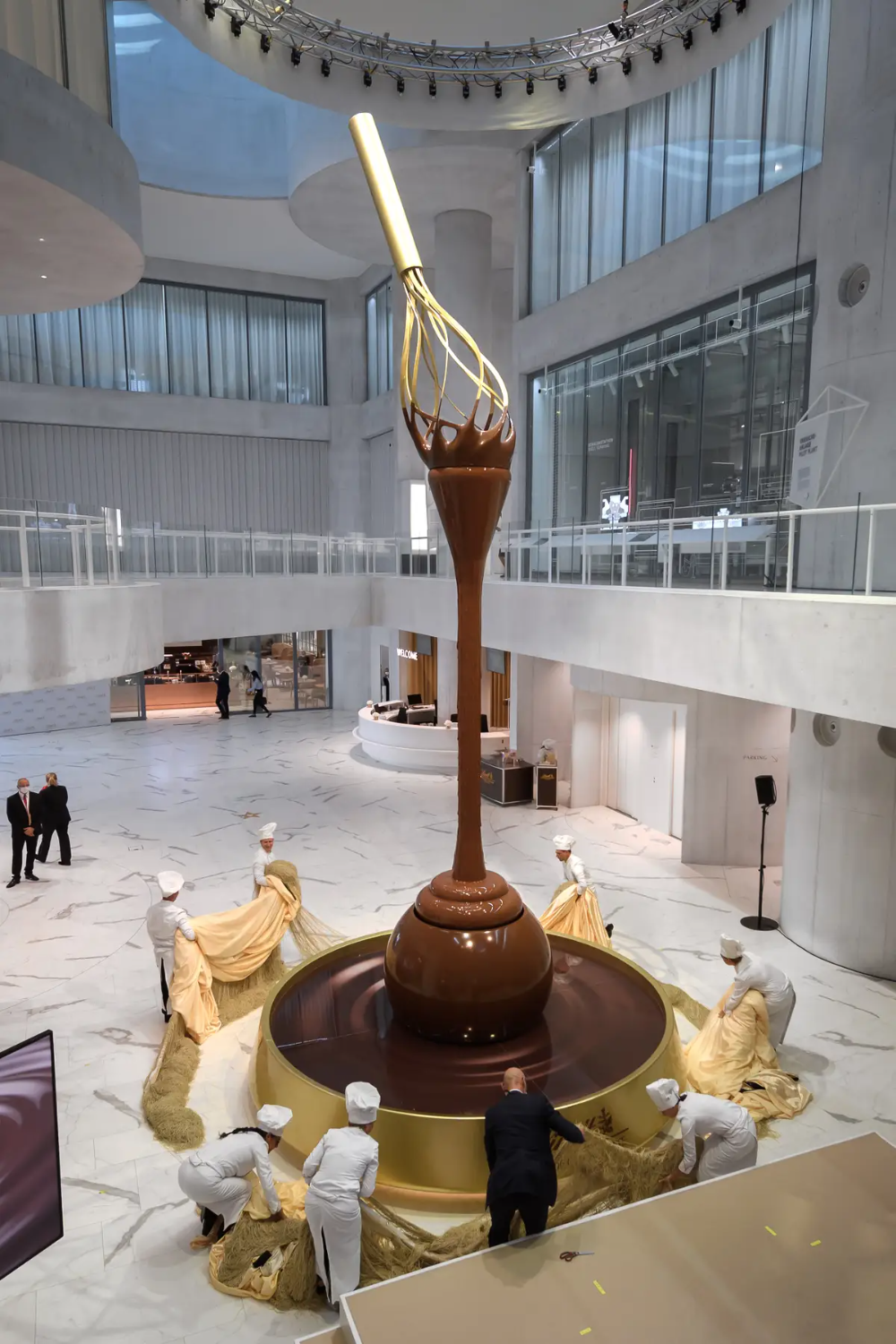 Lindt Opens Central London Chocolate Paradise: A New Experience Lindt Opens Central London Chocolate Paradise: A New Experience
