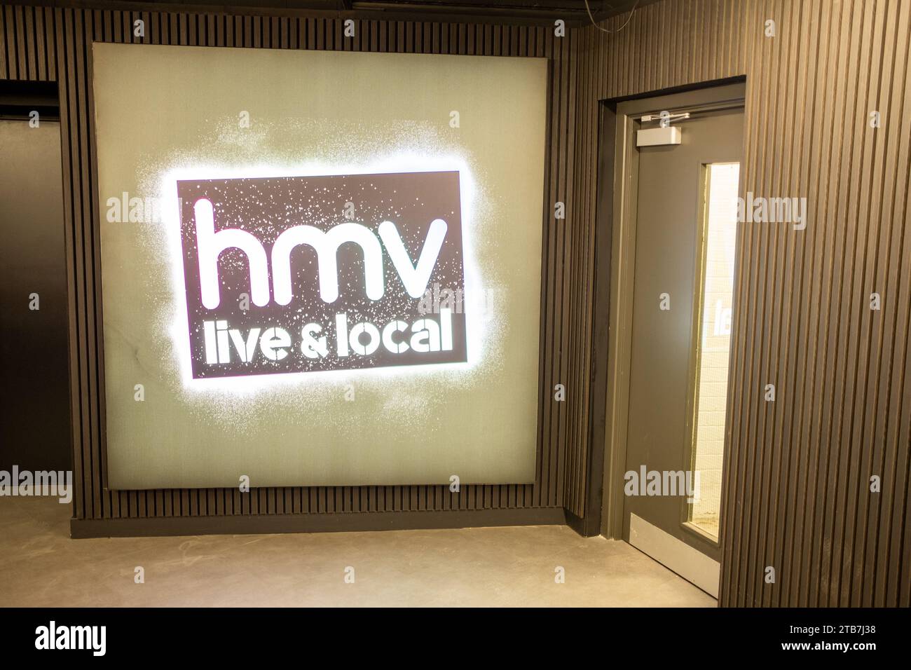 Live Music Stock Slide To Continue Into Friday Live Music Stock Slide To Continue Into Friday