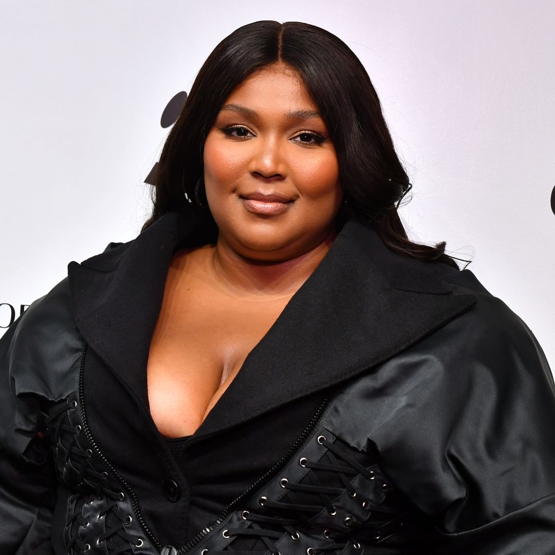 Lizzo's Oscars Appearance: A Stunning Weight Loss Transformation Lizzo's Oscars Appearance: A Stunning Weight Loss Transformation