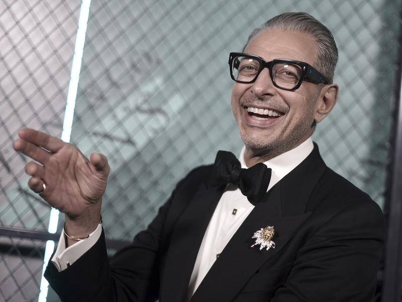 London Welcomes Jeff Goldblum: Jurassic Park Star Draws Huge Crowds London Welcomes Jeff Goldblum: Jurassic Park Star Draws Huge Crowds