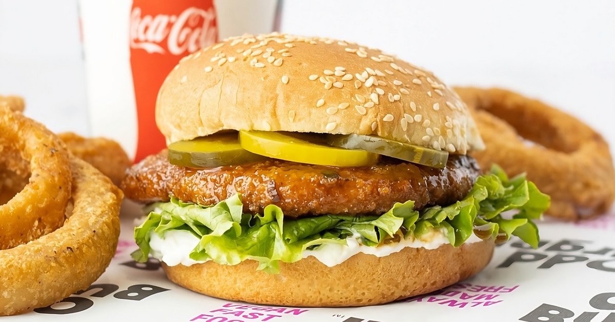 London's Odd Burger: Vegan Food Arrives At 7-Eleven Locations Across Canada London's Odd Burger: Vegan Food Arrives At 7-Eleven Locations Across Canada
