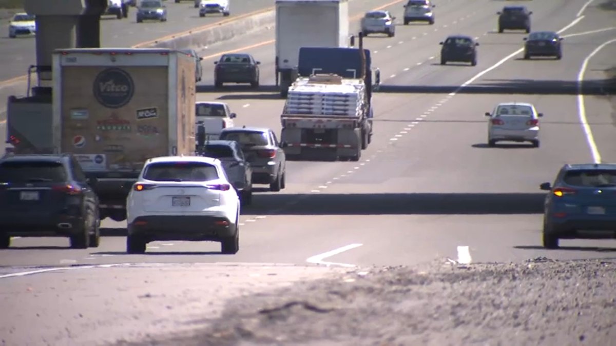 Low Gas Prices Expected For Memorial Day Weekend Travel Low Gas Prices Expected For Memorial Day Weekend Travel