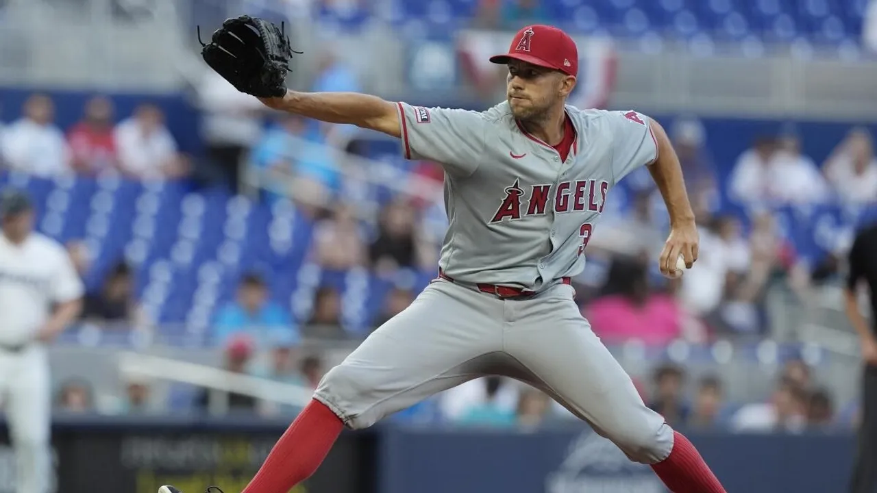 Low-Scoring Affair: Soriano's Pitching Leads Angels To 1-0 Win Over White Sox Low-Scoring Affair: Soriano's Pitching Leads Angels To 1-0 Win Over White Sox