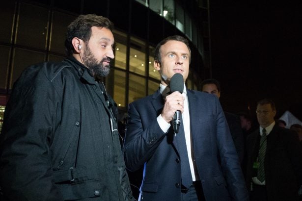 Macron Face À Sardou : Échange Musclé Lors D'un Repas Officiel Macron Face À Sardou : Échange Musclé Lors D'un Repas Officiel