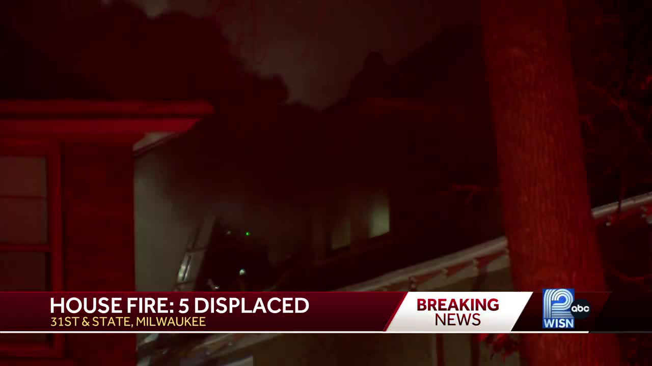Major Apartment Fire In Milwaukee Results In Four Deaths, Hundreds Displaced Major Apartment Fire In Milwaukee Results In Four Deaths, Hundreds Displaced