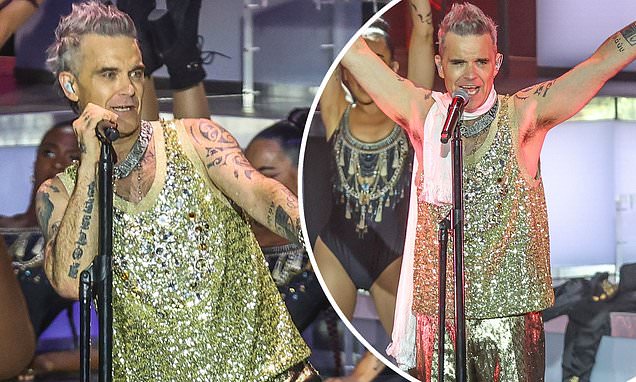 Malaga Hosts Robbie Williams Concert For Cruise Ship Launch Malaga Hosts Robbie Williams Concert For Cruise Ship Launch
