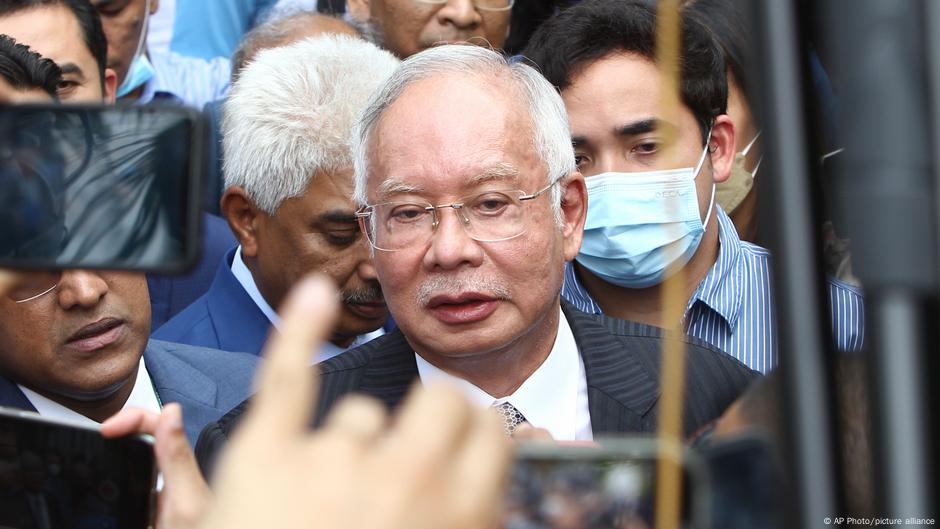 Malaysia Ex-PM Najib's Alleged Role In 2002 French Submarine Bribery Scandal Malaysia Ex-PM Najib's Alleged Role In 2002 French Submarine Bribery Scandal