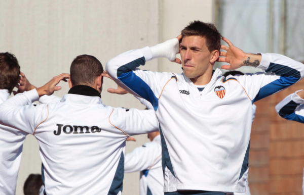 Mamardashvili Sorprende: El Análisis Del Guardameta Del Valencia CF