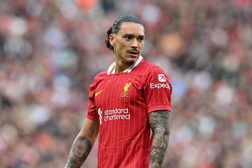 Man United's Pursuit Of Liverpool Target: Confirmed Transfer Plans