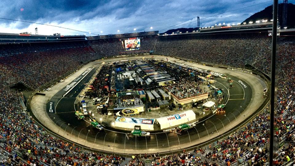 Manfred Forecasts Large Turnout For Bristol Motor Speedway Race Manfred Forecasts Large Turnout For Bristol Motor Speedway Race