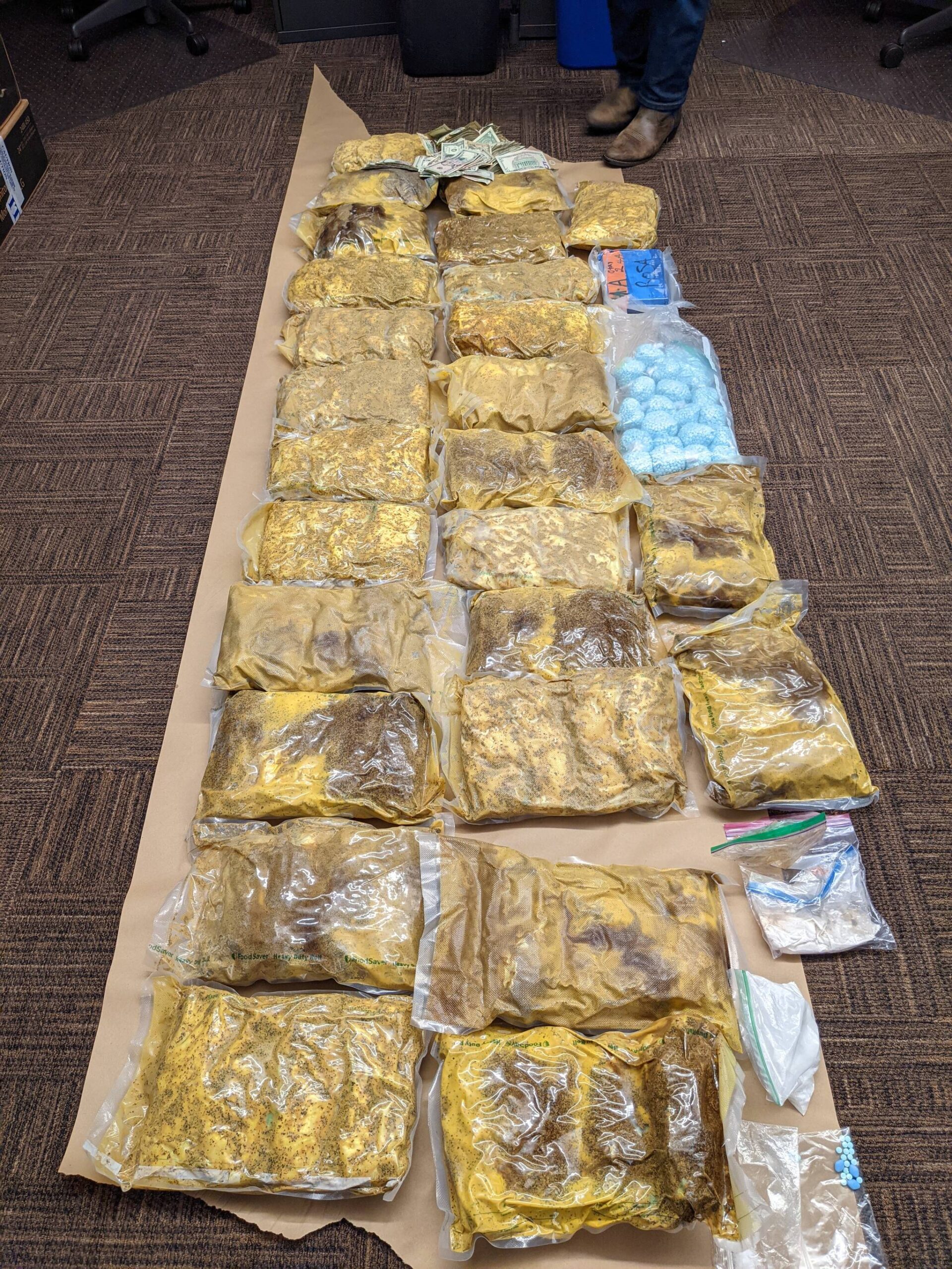 Massive Fentanyl Bust In US: Bondi Announces Unprecedented Seizure Massive Fentanyl Bust In US: Bondi Announces Unprecedented Seizure