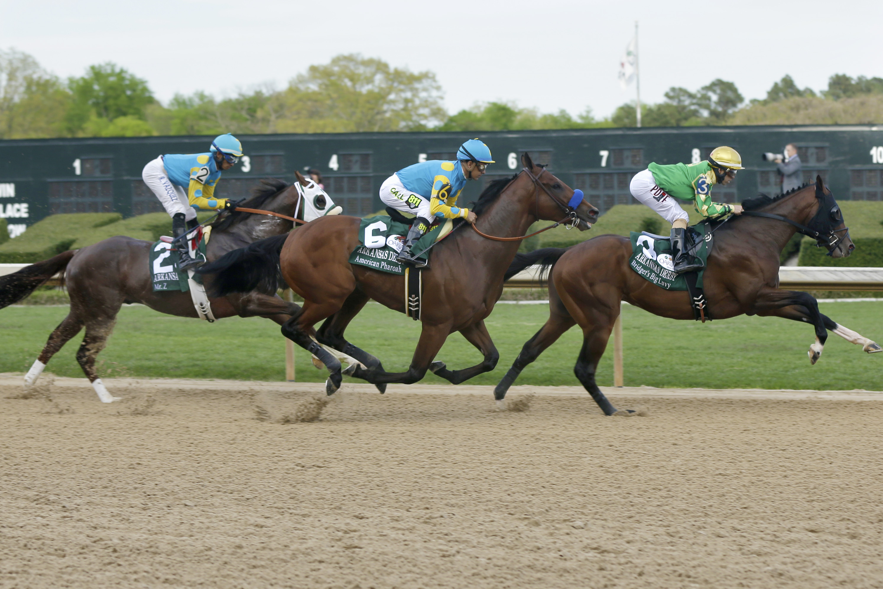 Meet The Jockeys: Your Guide To The 2025 Kentucky Derby Riders Meet The Jockeys: Your Guide To The 2025 Kentucky Derby Riders