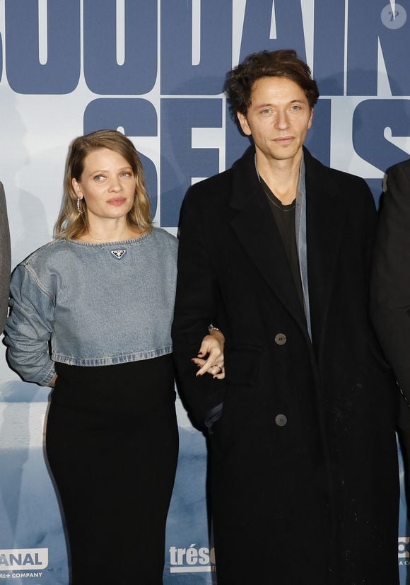 Mélanie Thierry Et Raphaël : L'Éducation De Leurs Enfants, Malgré Un Écart D'Âge Important Mélanie Thierry Et Raphaël : L'Éducation De Leurs Enfants, Malgré Un Écart D'Âge Important
