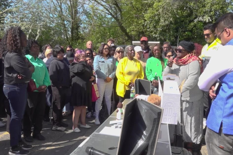 Memorial Service For 15-Year-Old School Stabbing Victim Memorial Service For 15-Year-Old School Stabbing Victim