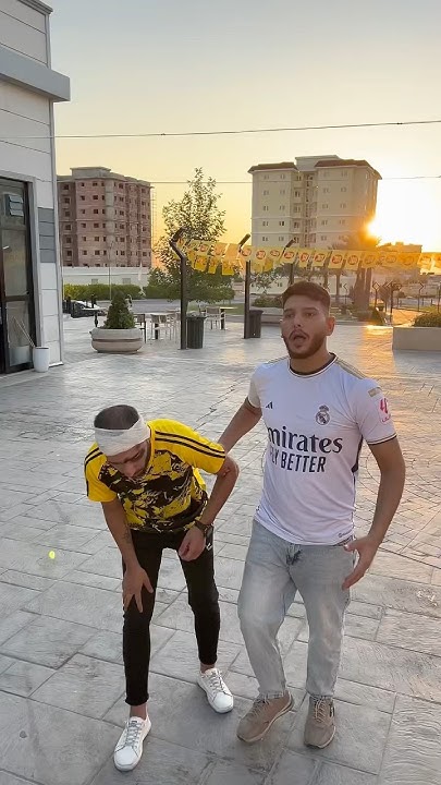معركة بايرن ميونخ وبرشلونة على نجم جديد: تفاصيل مثيرة معركة بايرن ميونخ وبرشلونة على نجم جديد: تفاصيل مثيرة