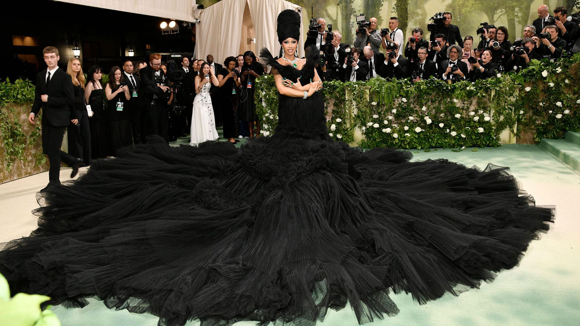 Met Gala Red Carpet: A-List Celebrity Fashion Highlights Met Gala Red Carpet: A-List Celebrity Fashion Highlights